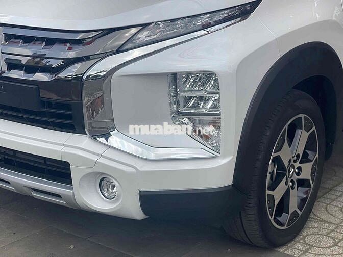 Mitsubishi Xpander Cross 2021 AT - 2000 km