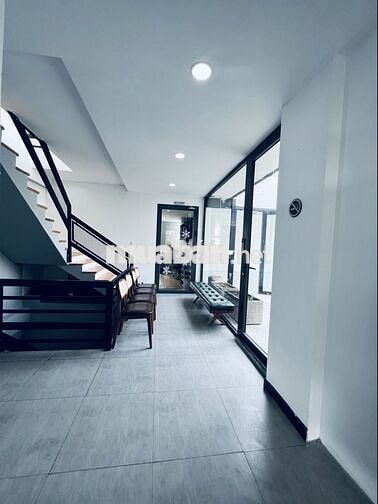 CHO THUÊ VĂN PHÒNG TẠI TRUNG TÂM GÒ VẤP – VỊ TRÍ ĐẸP, GIÁ HỢP LÝ