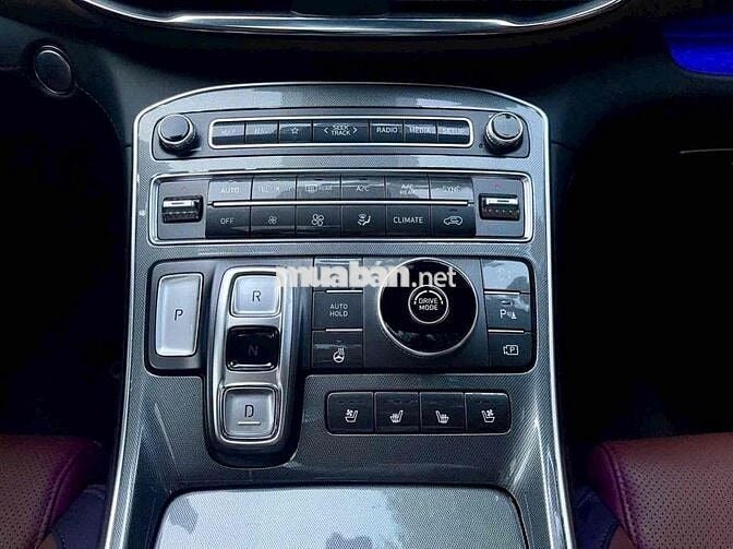 Hyundai Santa Fe 2024 2.5 Xăng Cao Cấp - 11000 km