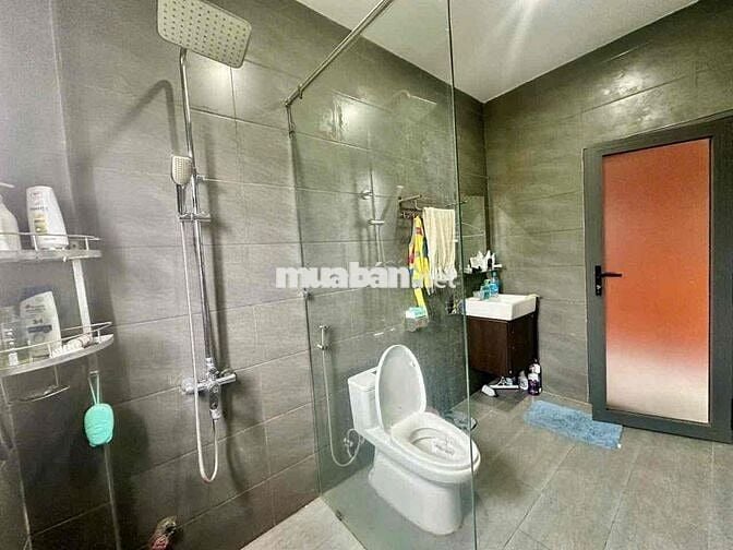 🌻C.G - CHO THUÊ NHÀ TRỆT 2 LẦU FULL NỘI THẤT CAO CẤP KDC HỒNG LOAN