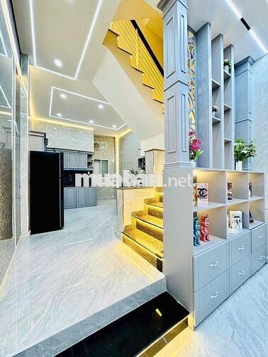 Chính chủ cần bán nhà đường Lý Nam Đế, Quận 11. Giá 4Tỷ780/ 4m x 13m.