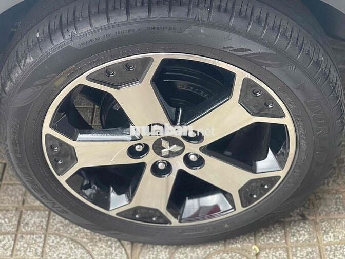 Mitsubishi Xpander Cross 2021 AT - 2000 km