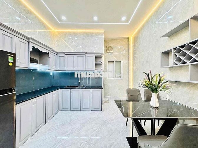 Chính chủ cần bán nhà đường Lý Nam Đế, Quận 11. Giá 4Tỷ780/ 4m x 13m.