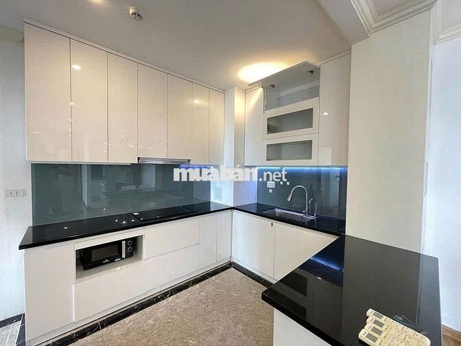 Bán căn hộ tòa E4 khối CT2 the Emerald Đình Thôn, 103m2, giá 9.25 tỷ