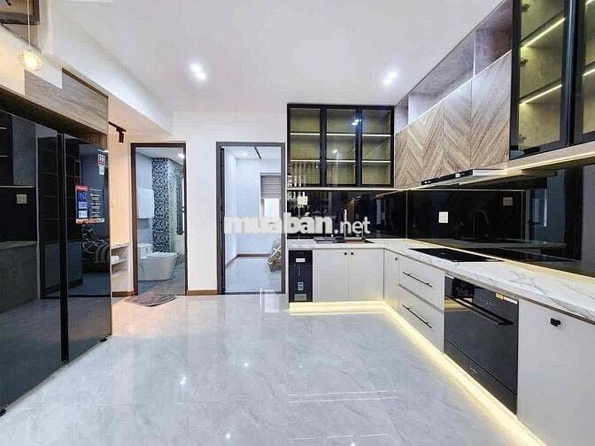Bán nhà mặt hẻm nằm giữ chợ Bình Điền và Chợ Hưng Long Chỉ 8p đi xe