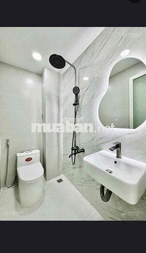 BỐ MẸ TÔI CẦN BÁN NHÀ ĐẸP ĐƯỜNG SỐ 11,P4,QUẬN 4.GIÁ:6Tỷ570.SỔ SẴN.