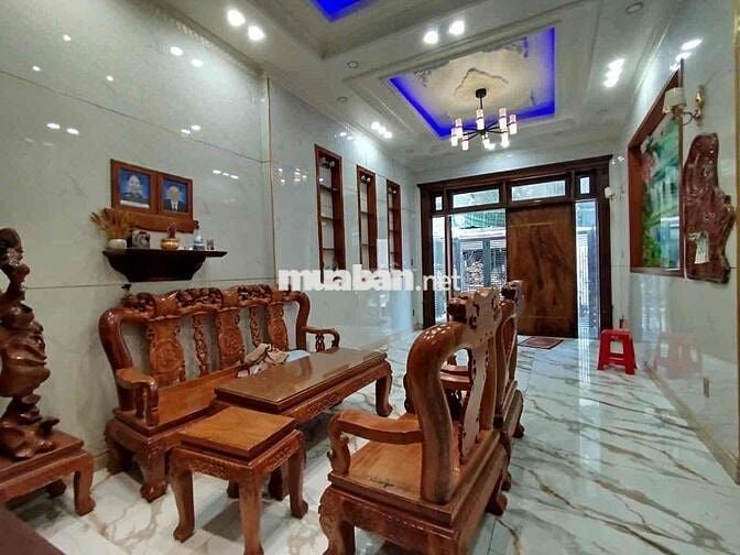 BÁN NHÀ 4 TẦNG hẻm xe hơi- 248M²(12x21)- chỉ : 10 tỷ - đường Phú Châu