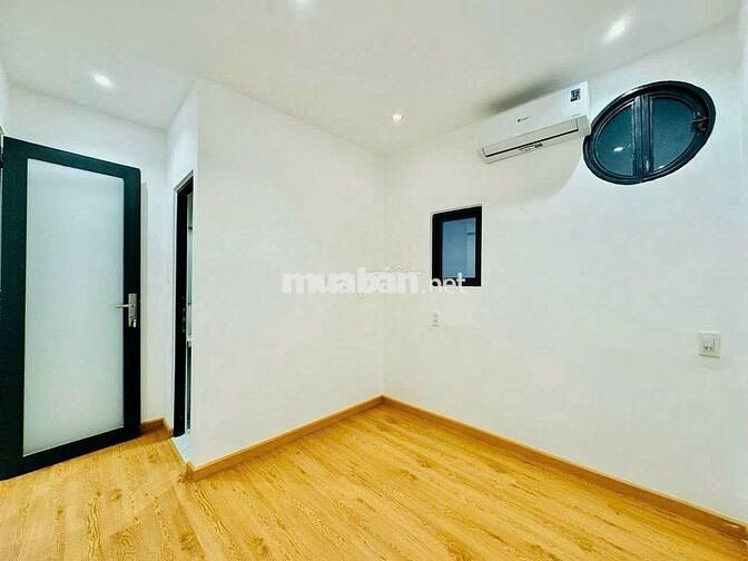 SIÊU PHẨM MỚI CHO THUÊ LẦN ĐẦU - 78C Út Tịch, P4, TB - DTSD 240m2