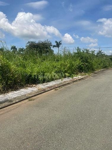 Bán đất giá rẻ, Hàng nhỏ, dễ mua, dễ bán. 50,3m Long Phước, Q9. 1950tr