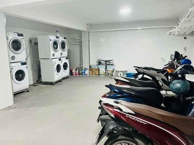 GẤP BÁN NGAY ĐH VĂN LANG- GV- DT 10x14- 7 TẦNG-DT 200tr/tháng- 27,x TỶ