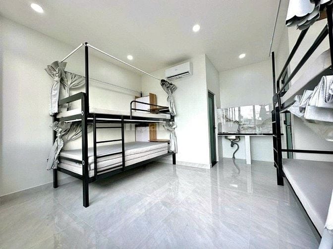 GẤP BÁN NGAY ĐH VĂN LANG- GV- DT 10x14- 7 TẦNG-DT 200tr/tháng- 27,x TỶ