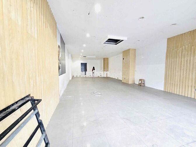 🥝Mặt Tiền : Ngô Gia Tự Q10 - 2Tầng- 8x20 - 88tr🥝