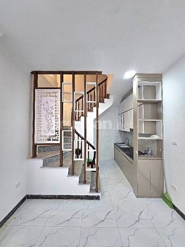 Nhà Mới Cứng – Sống Chất Tại Phúc Lợi 5 tầng 