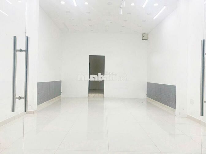 Cho thuê nhà nguyên căn hẻm 407/ Sư Vạn Hạnh, phường 12, quận 10