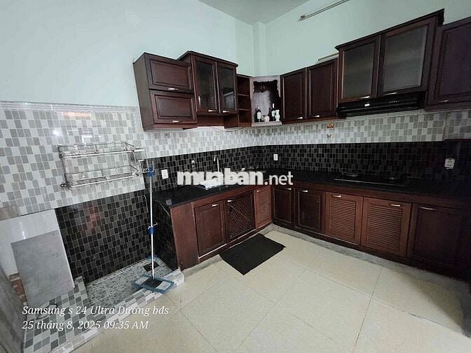 Nhà LÊ VĂN QUỚI [4x16, 2lầu, 4pn, 3toilet] 12tr/tháng