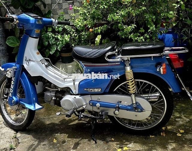 Bán xe Cub 50cc dọn mới sạch - Giấy tờ đầy đủ