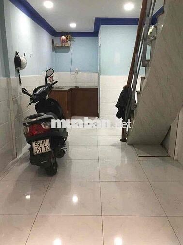 nhà 1 lầu 1pn 1wc có máy lạnh tủ lanh đ 16 gần bình triệu