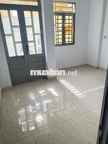 Trệt 2 lầu 4.2*10; 4pn hẻm xe hơi Rẻ chốt lẹ