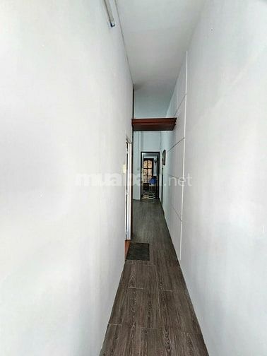 CHO THUÊ CĂN HỘ CÓ GÁC, CHDV 2 PN RỘNG 60M2, BẾP, WC RIÊNG GẦN SÂN BAY