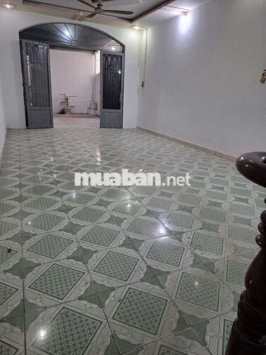 Cần Cho thuê nhà mặt tiền .hiệp thành.Quận 12