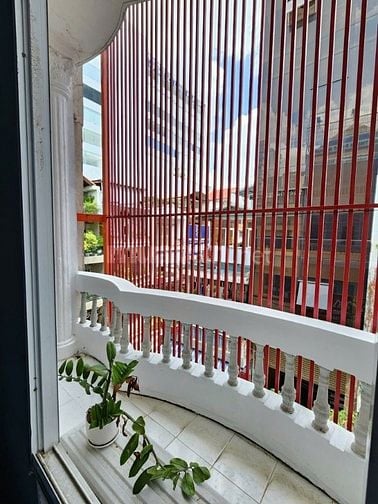 CHO THUÊ CĂN HỘ CÓ GÁC, CHDV 2 PN RỘNG 60M2, BẾP, WC RIÊNG GẦN SÂN BAY