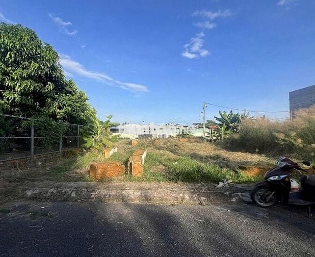 Bán Lô Đất Full Thổ Cư Khu Dân Cư Hiện Hữu- Nhơn Đức Nhà Bè.