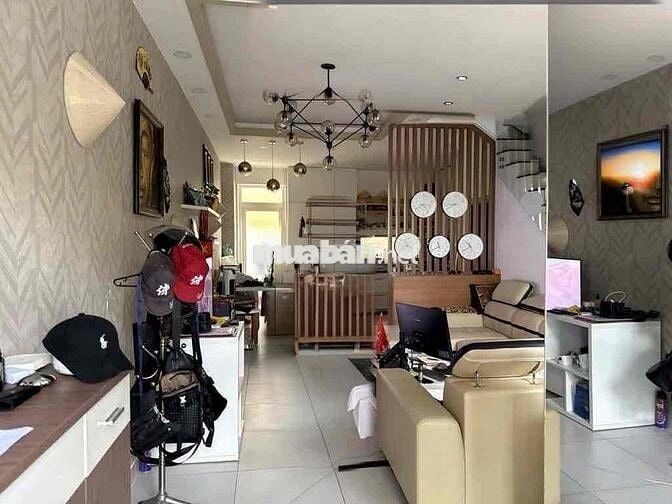 Nhà mặt đẹp - Diện tích lớn Bình Chánh - 7 Tỷ Nhỉnh - 80m2
