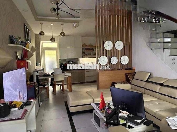 Nhà mặt đẹp - Diện tích lớn Bình Chánh - 7 Tỷ Nhỉnh - 80m2