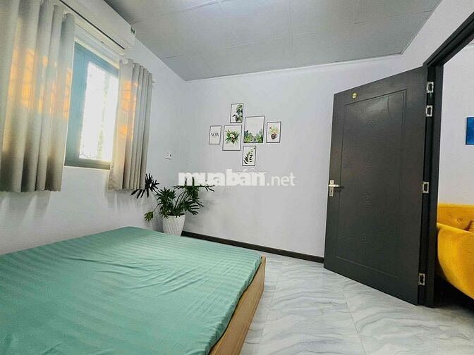 1PN Full NT Cửa Sổ  Thang Máy Hầm Xe Sát ĐH UEH , VHU , RMIT - HF
