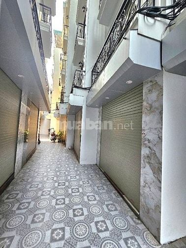 Nhà Mới Cứng – Sống Chất Tại Phúc Lợi 5 tầng 