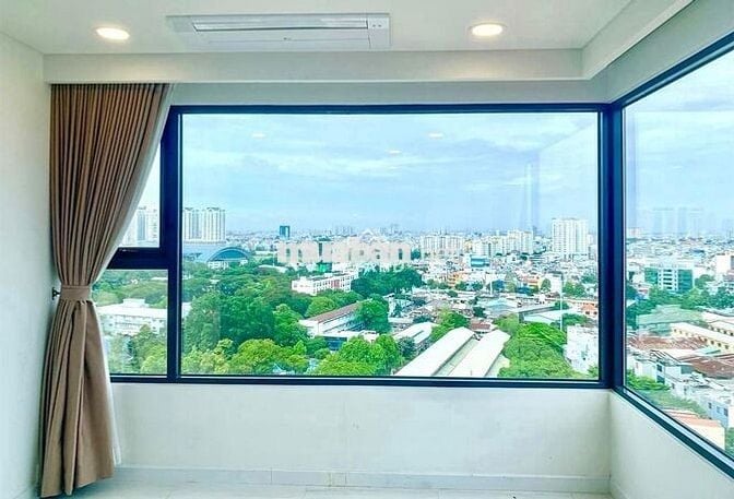 Kingdom 101, Tô Hiến Thành, Q. 10, căn hộ này có 2PN và 2VS, nhà NTCB