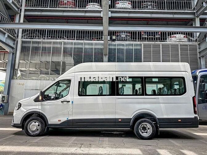 Ford Transit 18 Chỗ -  Sẵn Xe Giao Ngay + HT Vay