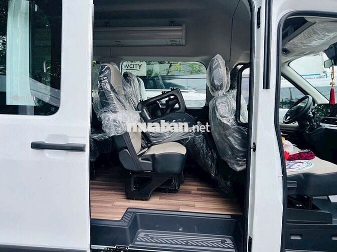Ford Transit 18 Chỗ -  Sẵn Xe Giao Ngay + HT Vay