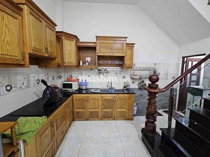 nhà 6x10m lê văn quới 4 tấm 12triẹu / tháng 3pn