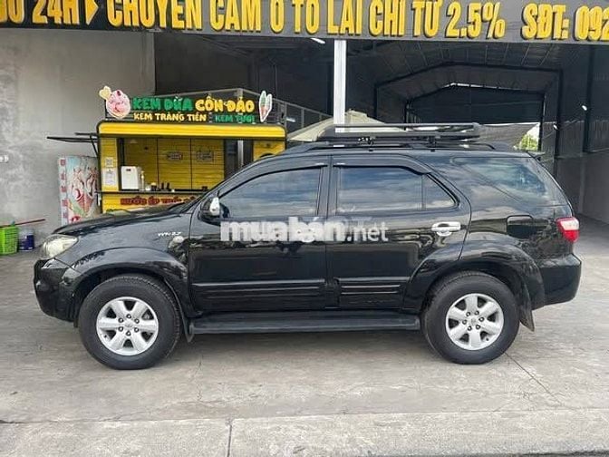 Toyota Fortuner 2.7 AT 4x4 – đời 2010