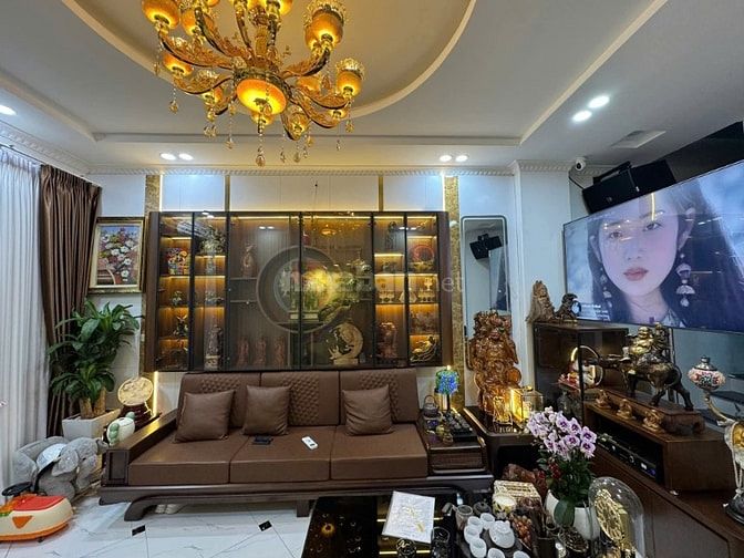 Nhà Đẹp Ngõ Ô TÔ Tân Mai, Hoàng Mai 36m, 5 tầng, mt 4.4m, giá 9.98 tỷ.