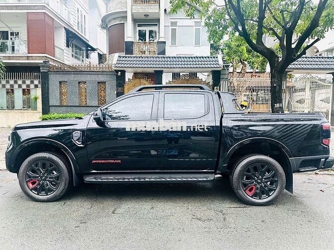 Ford Ranger Stormtrak 2024 - Xe Cá Nhân Ít Đi