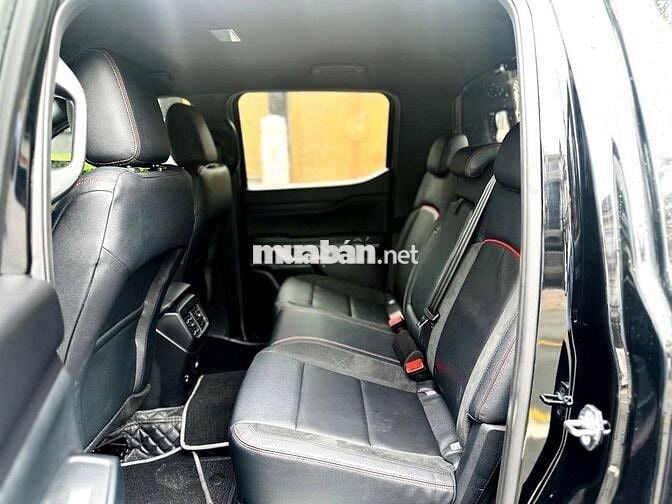 Ford Ranger Stormtrak 2024 - Xe Cá Nhân Ít Đi