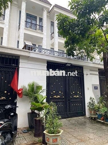 Cho thuê nhà gần hội trường Đông Hòa