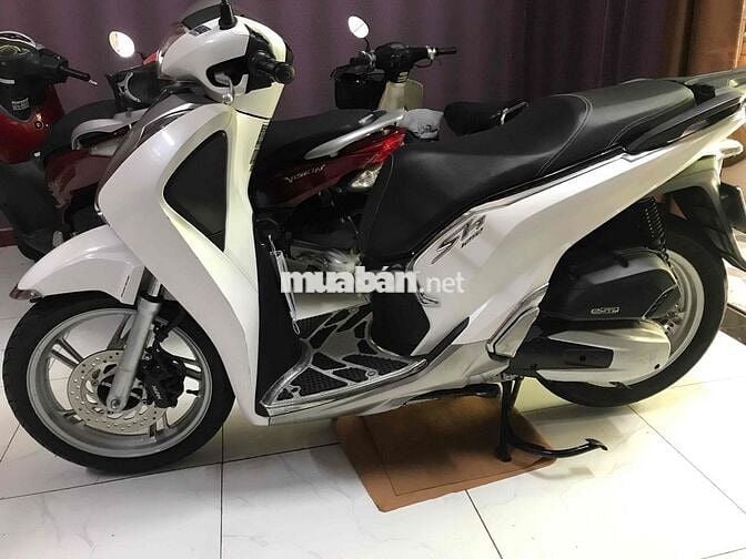 SH 2019 , đăng ký 2021 màu trắng camay khoá smacke
