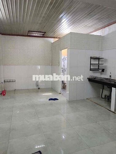 Cho thuê nhà 4tr/th DT 4*16(gác lửng 1 phòng ngủ, rộng rãi thoải mái c