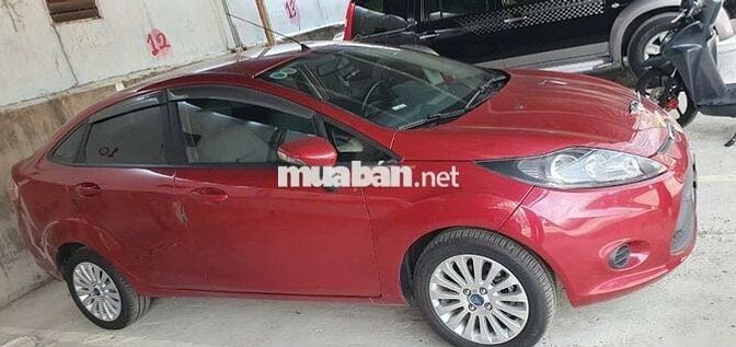 Ford Fiesta 2012 1.6 AT - 81000 km