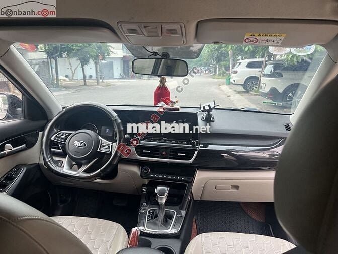 Kia Seltos Luxury 1.4 AT 2020