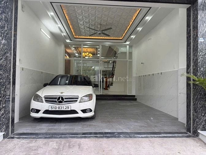 Bán nhà đẹp 4 tầng ,gần huỳnh tấn phát quận 7 nhà bè ,đường oto 8m