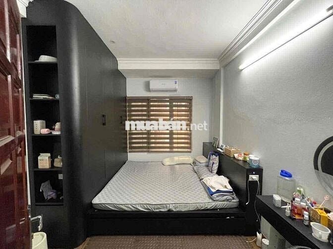 Nhà đẹp Khương Trung 30m² x 4T – Thoáng trước rộng 2.5m – Giá 6.25 tỷ