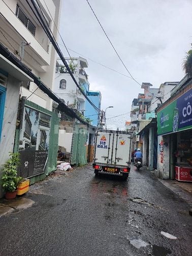 Nhà mặt tiền hẻm xe hơi tương lai mở rộng 10m, tiện KD mọi ngành nghề