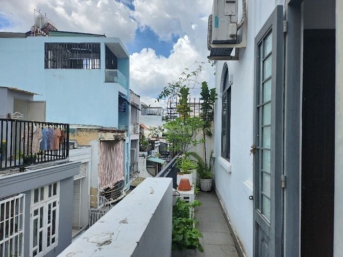 Nhà mặt tiền hẻm xe hơi tương lai mở rộng 10m, tiện KD mọi ngành nghề