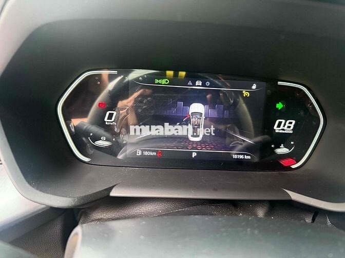 MG MG5 2022 Luxury - 18000 km