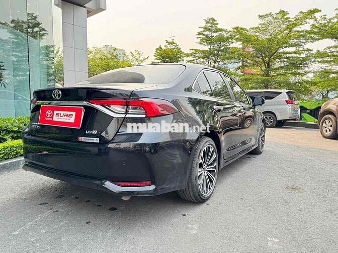 Toyota Corolla Altis 2022 1.8 V - BH chính hãng