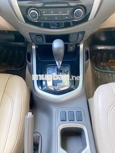 Nissan Navara 2016 EL 2.5AT bản cao cấp 1 cầu